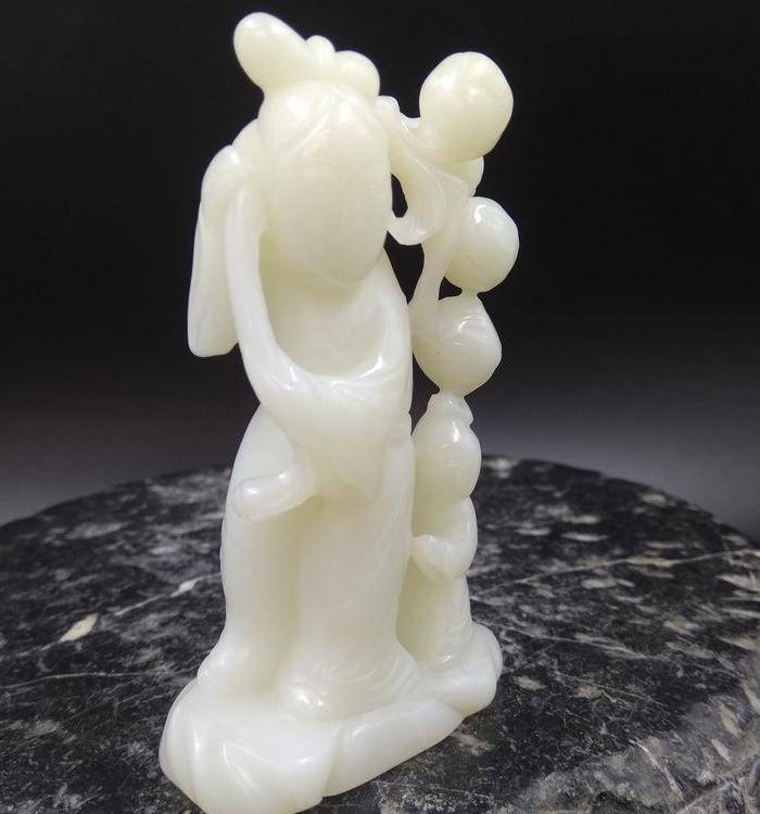 清代 和田白玉 麻姑贺寿摆件图3