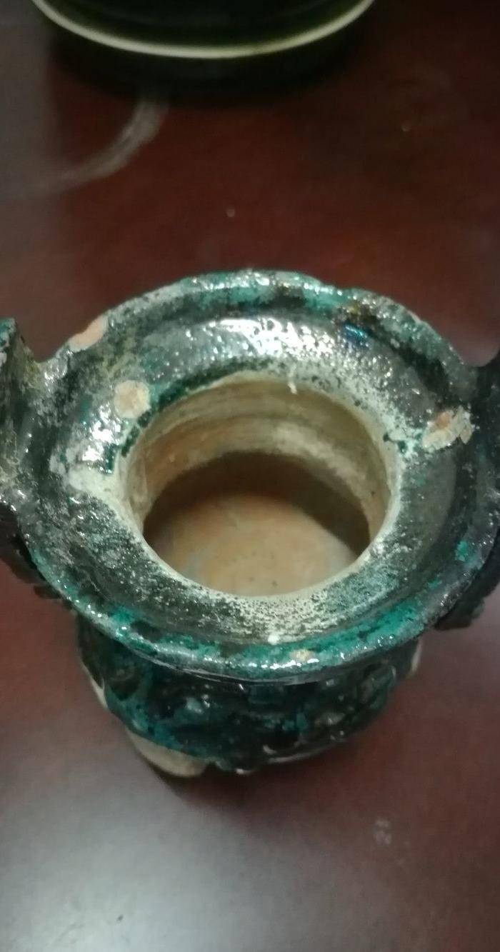 金牌 元代孔雀蓝釉龙纹香炉图4