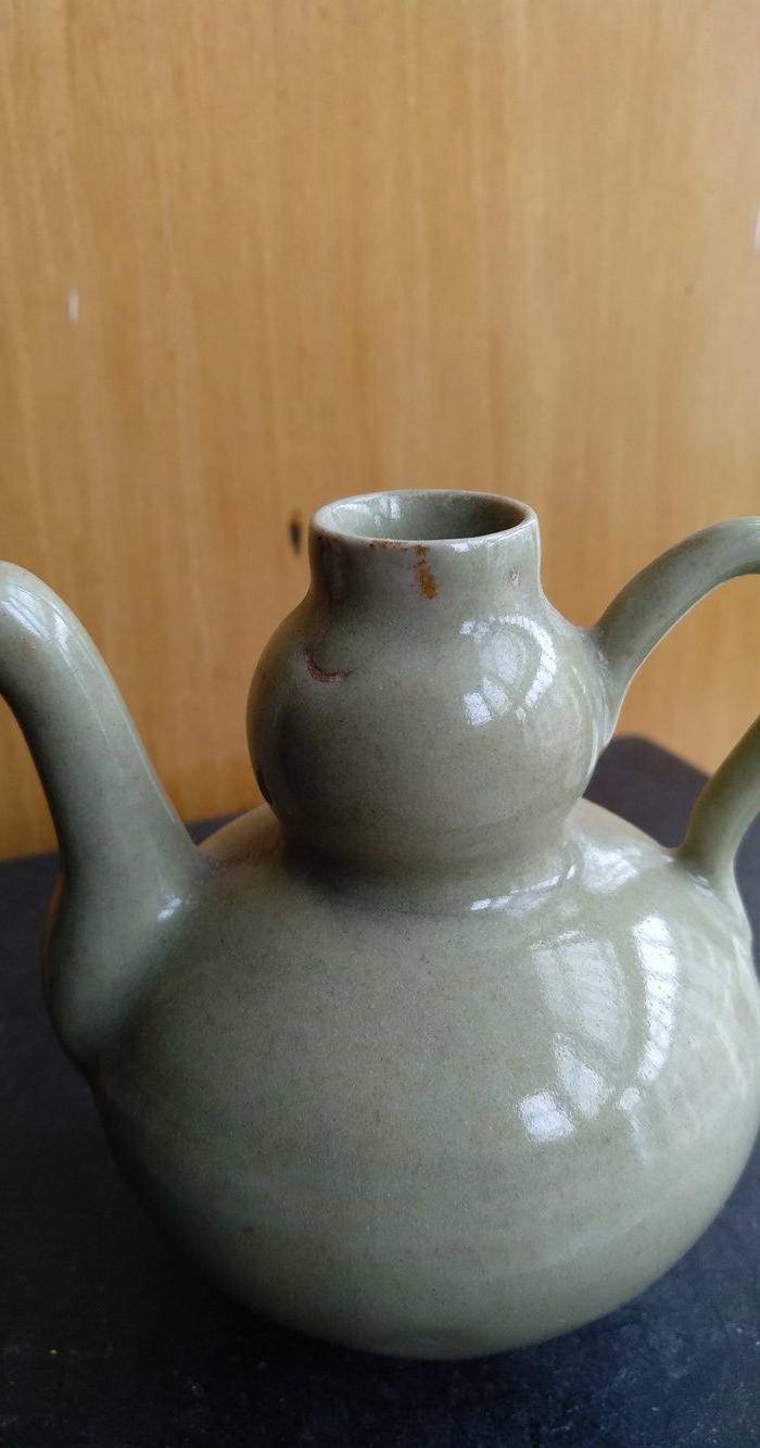 明晚豆青釉葫芦型酒壶,高8.3Cm图2
