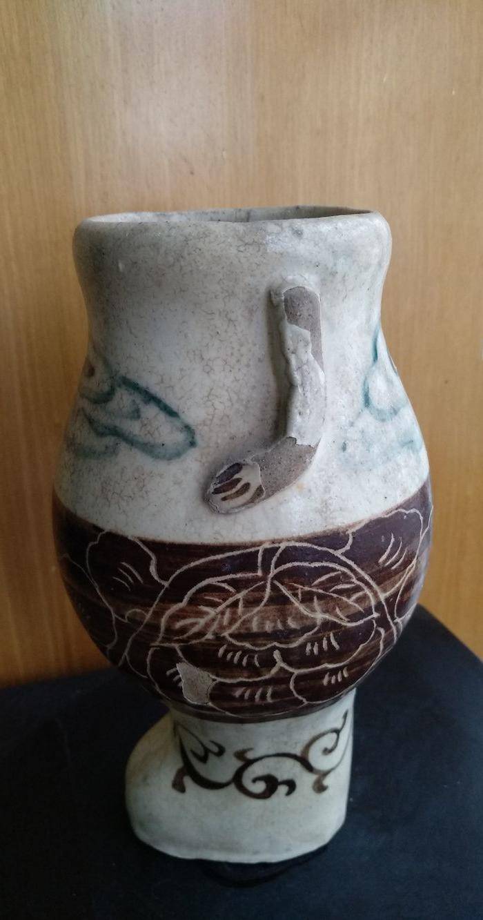 珍稀。宋磁州窑釉下绿彩 刻花 釉上褐彩瓶。高17.5Cm。图4