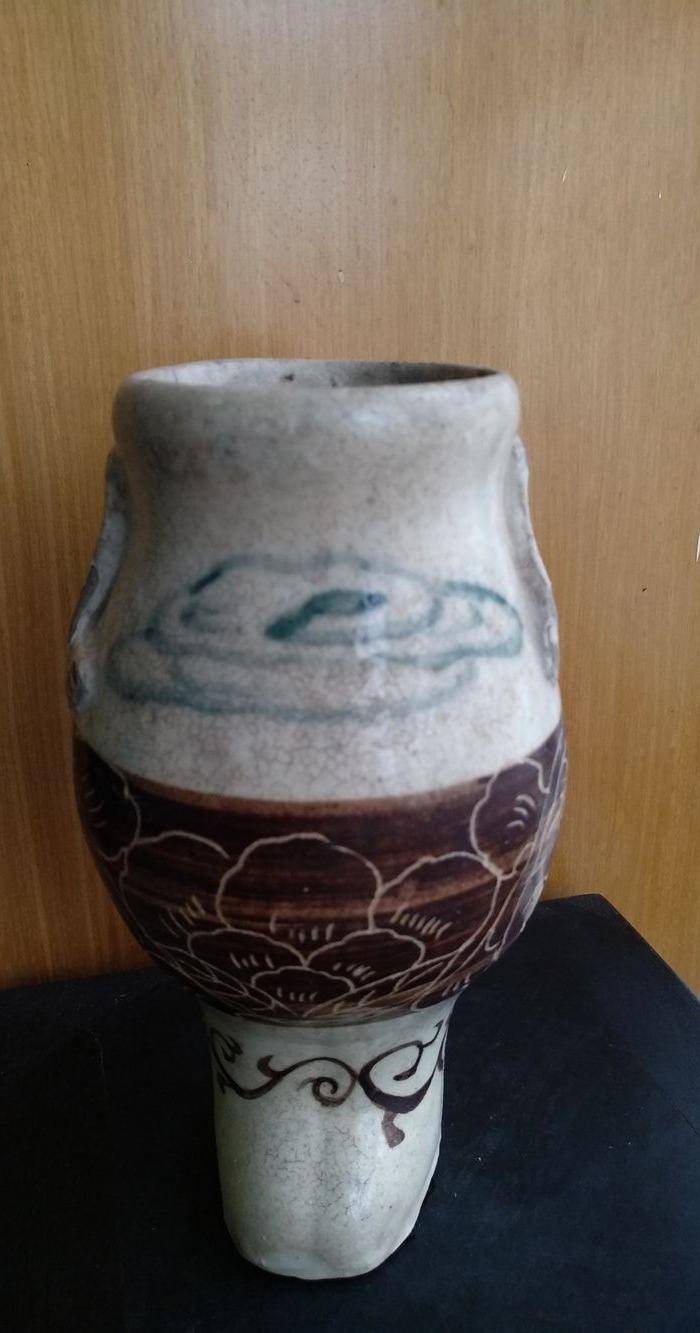 珍稀。宋磁州窑釉下绿彩 刻花 釉上褐彩瓶。高17.5Cm。图5
