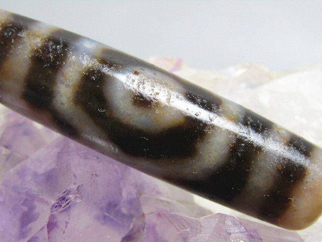 清藏传 玛瑙 两眼天珠 带朱砂沁 包浆老道图4