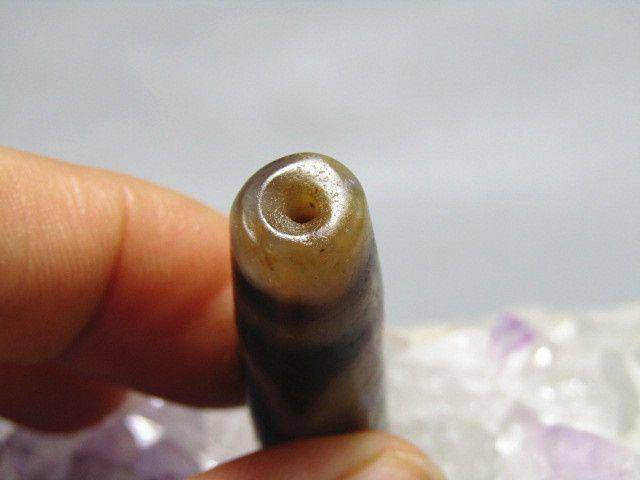 清藏传 玛瑙 两眼天珠 带朱砂沁 包浆老道图7