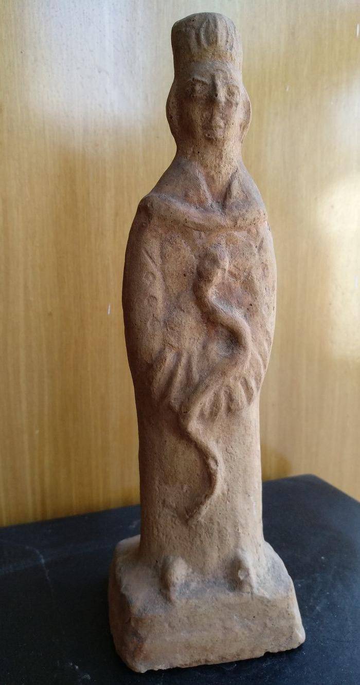 宋,十二生肖蛇陶俑。高20Cm。图2