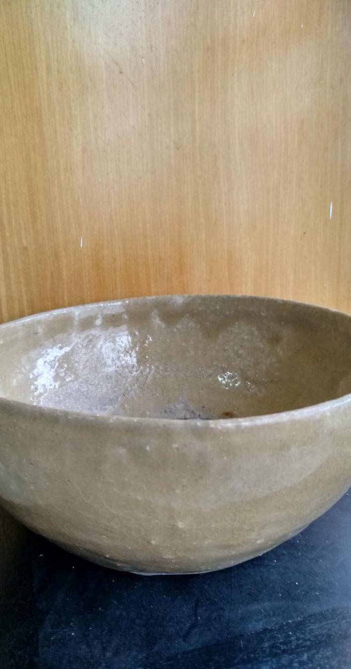 唐,越窑钵,高7Cm,口径16.6 15.9Cm。图3