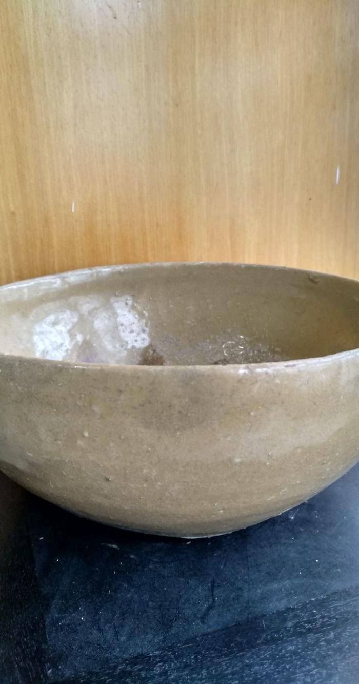 唐,越窑钵,高7Cm,口径16.6 15.9Cm。图4