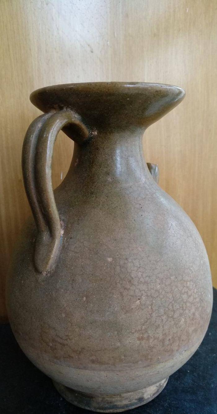 唐,浙江窑口盘口注子,全品相。高14.5Cm,盘口径6.9Cm。图4