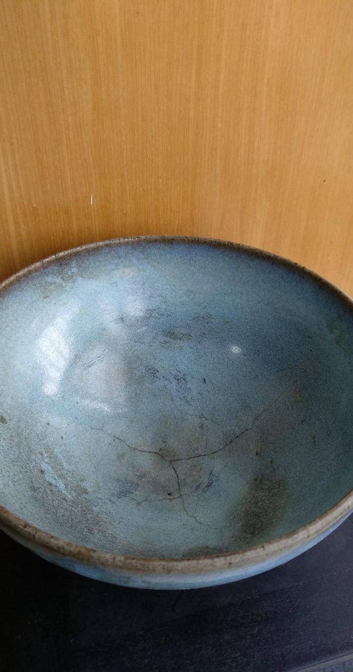 宋 元钧窑碗。口径17.5Cm,高85Cm。图3