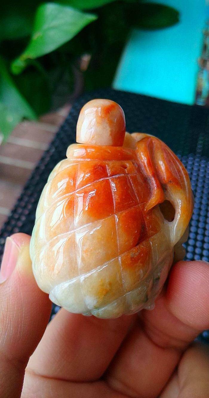 冰润满翡精雕如鱼得水鼻烟壶图5