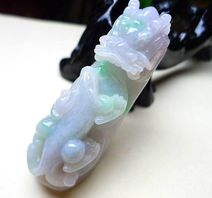 天然A货翡翠老坑水润飘绿望子成龙龙钩图2