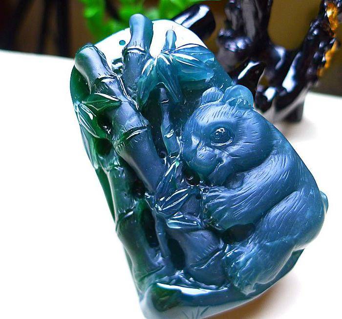 天然A货翡翠老坑水润蓝水国宝熊猫胸有成竹图9