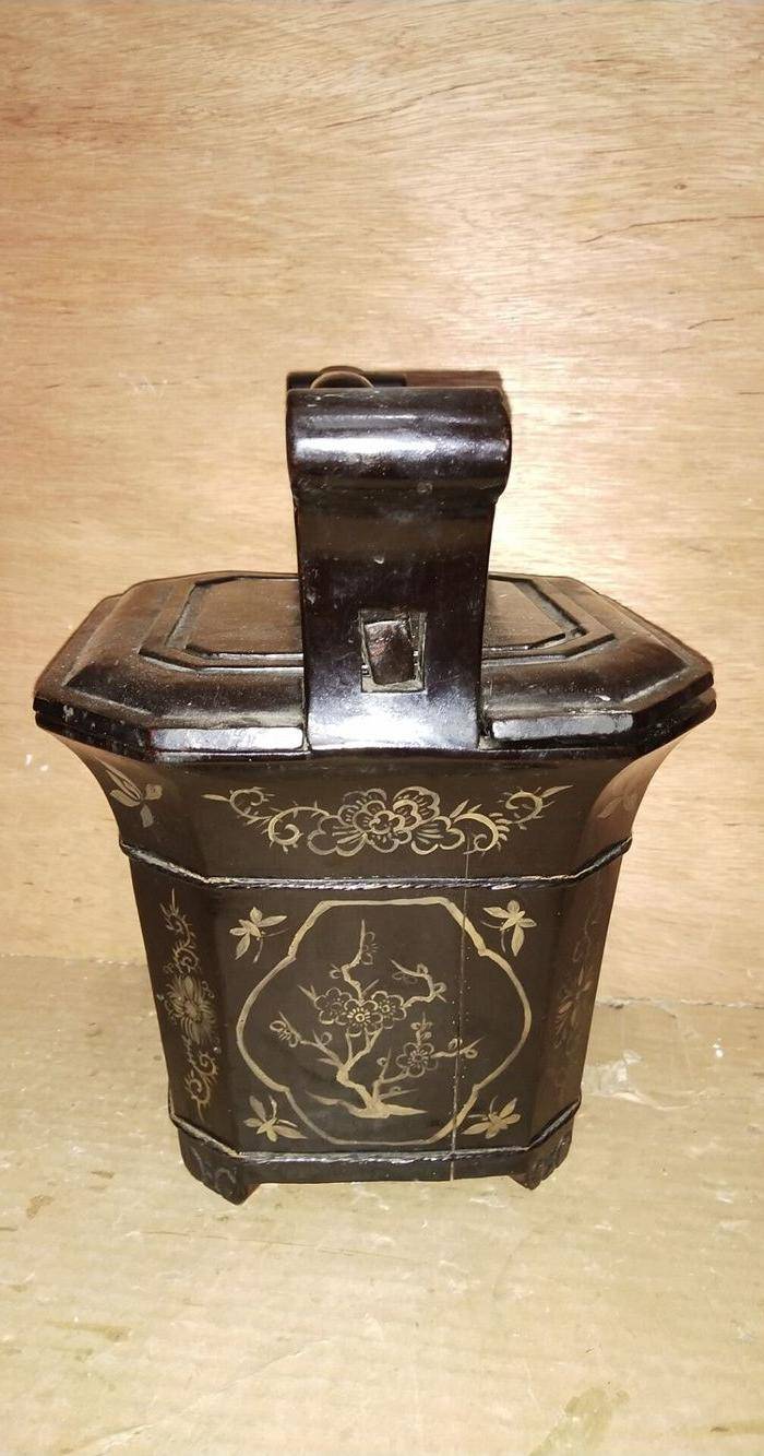 一个非常漂亮的八面绘画老茶桶图2