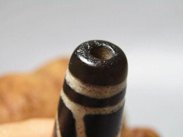 藏传 玛瑙古瓶 天珠 包浆醇熟图9