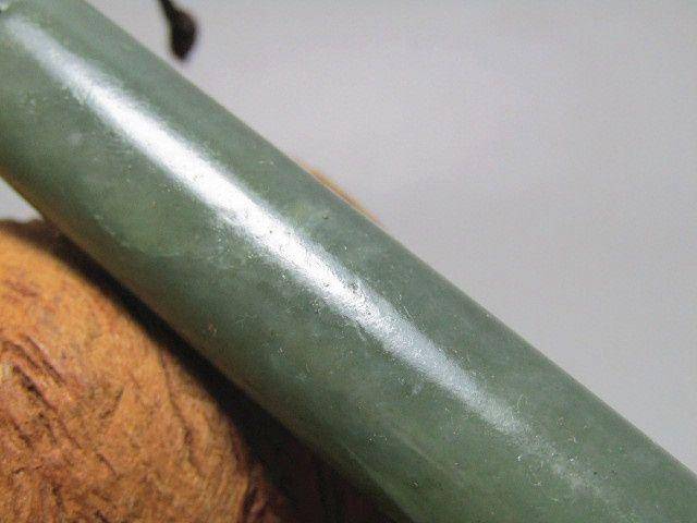 晚清和田玉 翎管 包浆熟厚 风化清晰图2