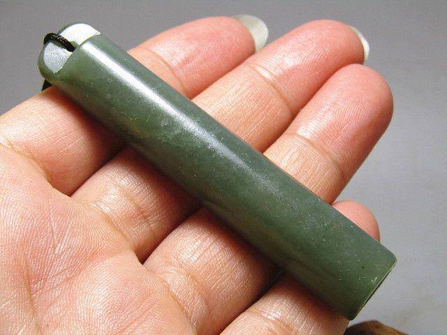 晚清和田玉 翎管 包浆熟厚 风化清晰图3