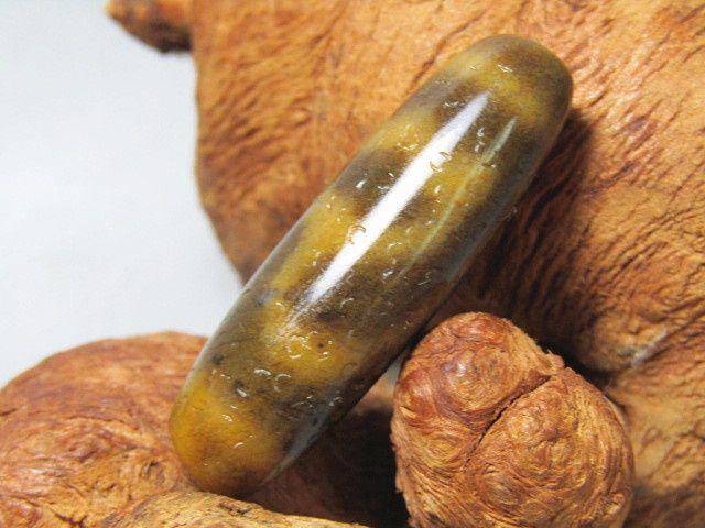 清藏传玛瑙 莲花天珠 已土沁 风化清晰 包浆熟润图2