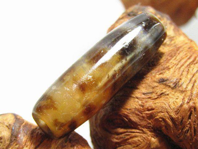 清 藏传玛瑙 两眼天珠 包浆熟厚图5