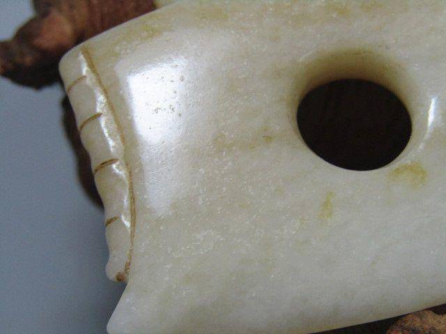 重器重器明和田白玉 出戟玉斧 料质极佳 包浆沁色到代图8