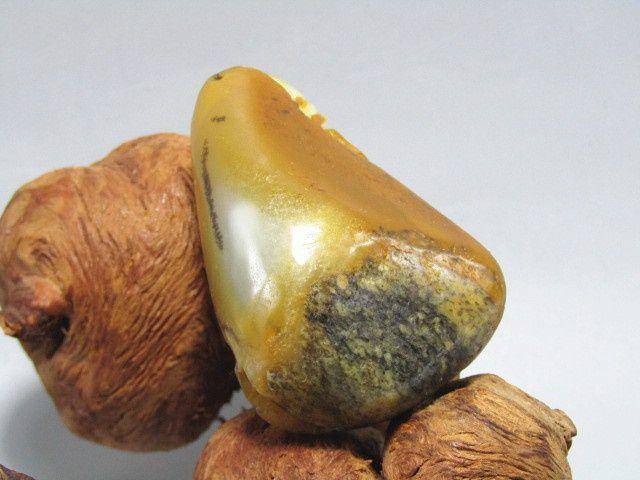 和田乌鸦皮籽料 巧雕 知足常乐图3