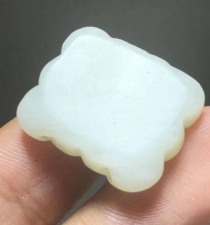 清 和田白玉 二级白 兽面纹 工艺精湛 玉质温润 橘皮纹清晰 苏工 2图3