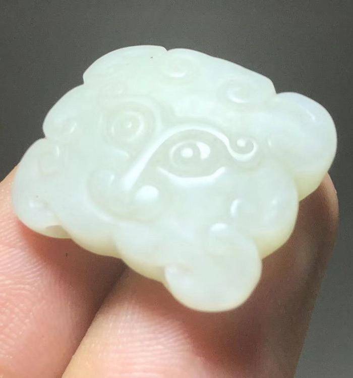 清 和田白玉 二级白 兽面纹 工艺精湛 玉质温润 橘皮纹清晰 苏工 2图5