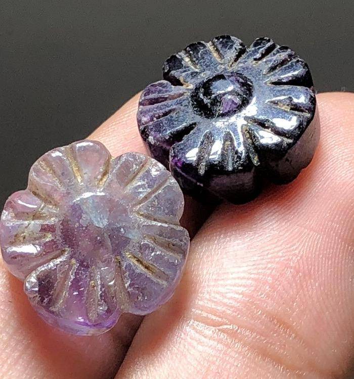 晚期 碧玺 花型 扇坠 手工雕刻 双面工艺 工艺不错图9