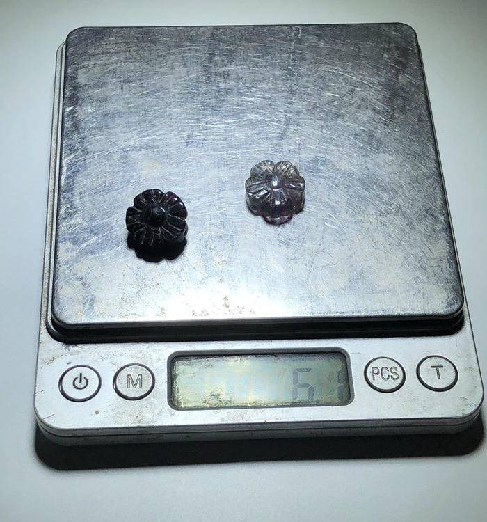 晚期 碧玺 花型 扇坠 手工雕刻 双面工艺 工艺不错图11