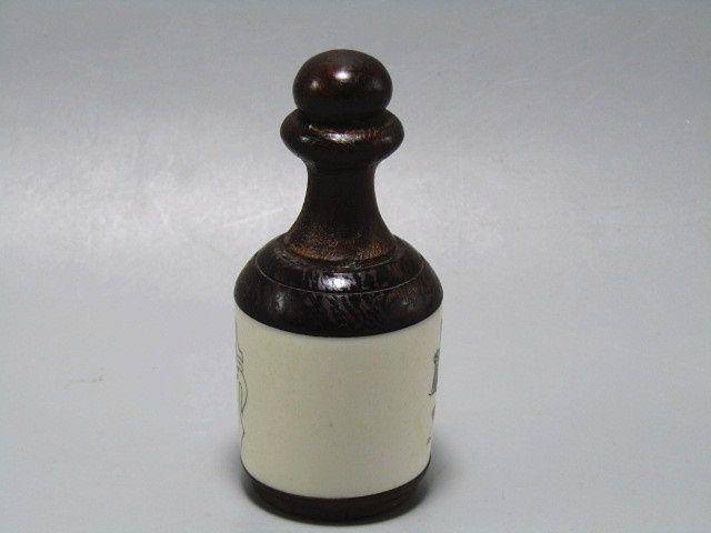 有年份黄花梨镶嵌骨雕 鼻烟壶 工艺非常好图7