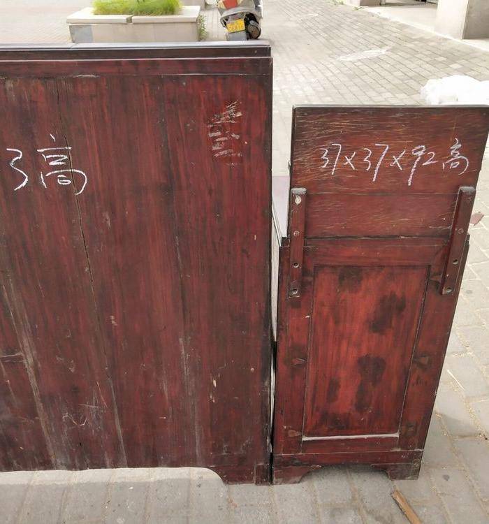 一套非常漂亮的红酸枝床图12