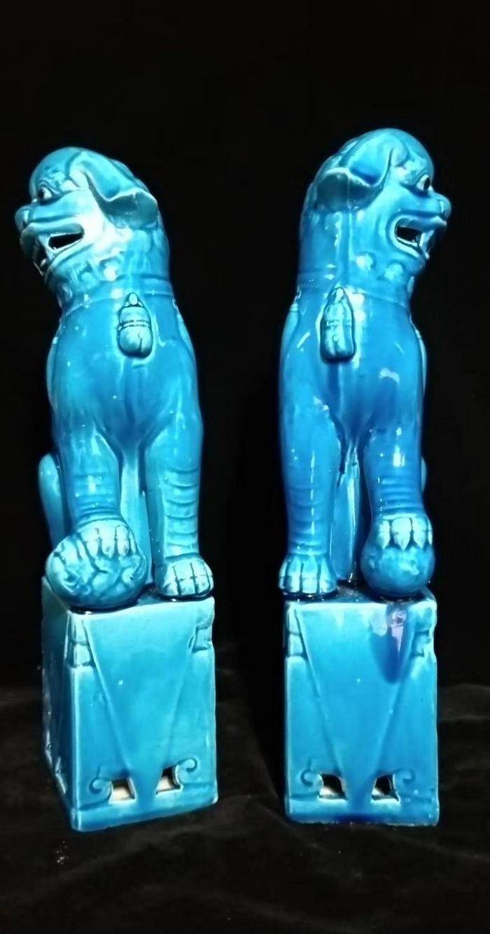 一对孔雀蓝狮子之一图5