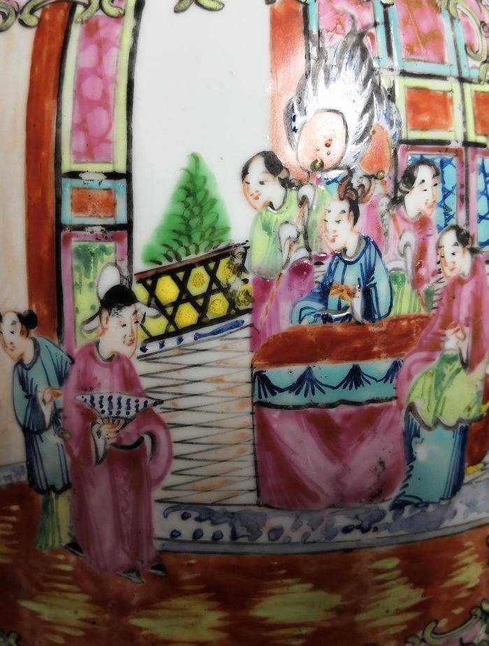 清民广彩人物双狮耳大瓶高51公分包真包老图6