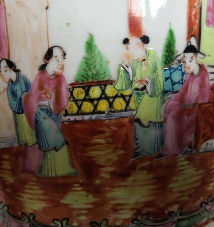 清民广彩人物双狮耳大瓶高51公分包真包老图7