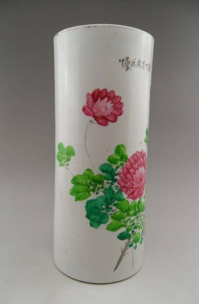 18.民国 粉彩花鸟帽筒图5