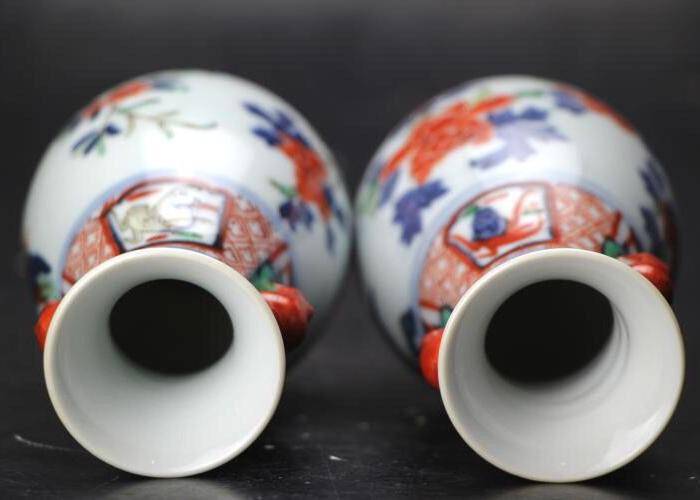 清光绪精品青花加彩花鸟纹兽耳琵琶尊一对图6
