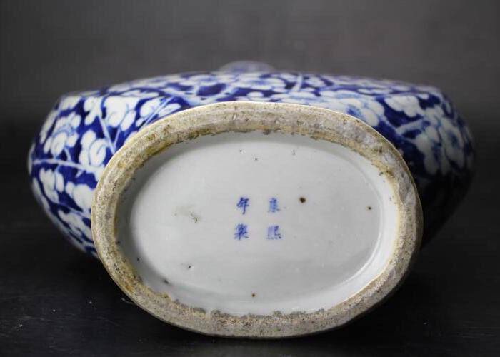 清光绪精品青花留白冰梅花紋大抱月瓶图6