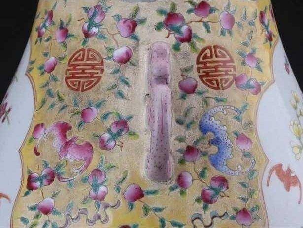 英国回流双耳尊图5