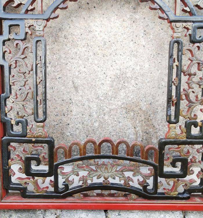 一对非常漂亮的镏金花窗图7