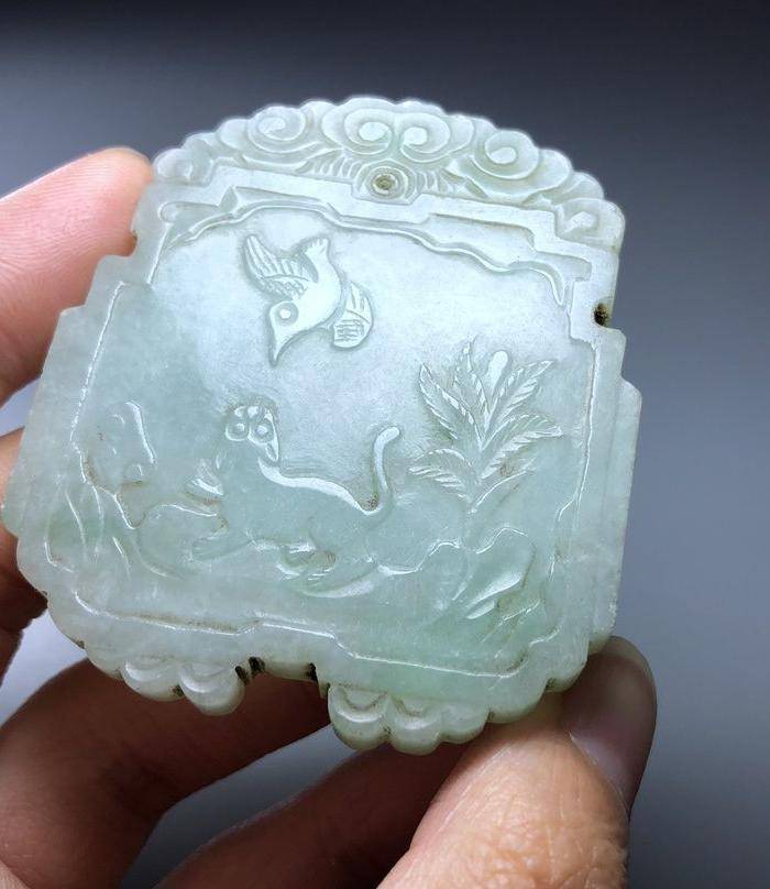 精品 清代老翡翠牌一件图10