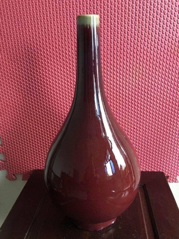 雍正年制款郎红釉胆瓶.图5