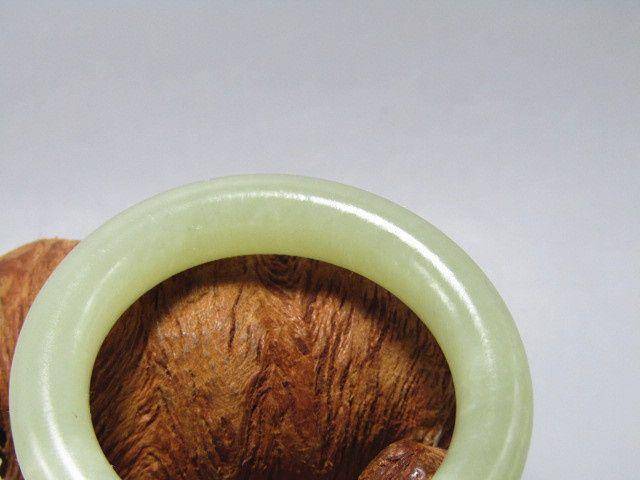 晚清和田玉 袈裟环 玉质熟润风化自然图8