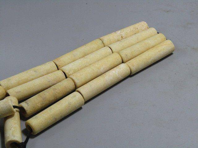 重器战汉 鸡骨白玉 桶珠15颗 包浆厚重图2