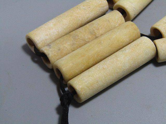 重器战汉 鸡骨白玉 桶珠15颗 包浆厚重图6