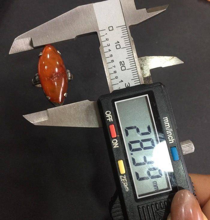 8022欧洲回流老银镶嵌蜜蜡戒指图9