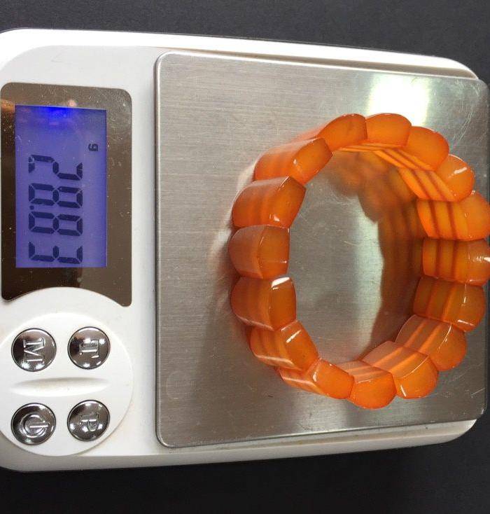 8024欧洲回流蜜蜡手牌图9