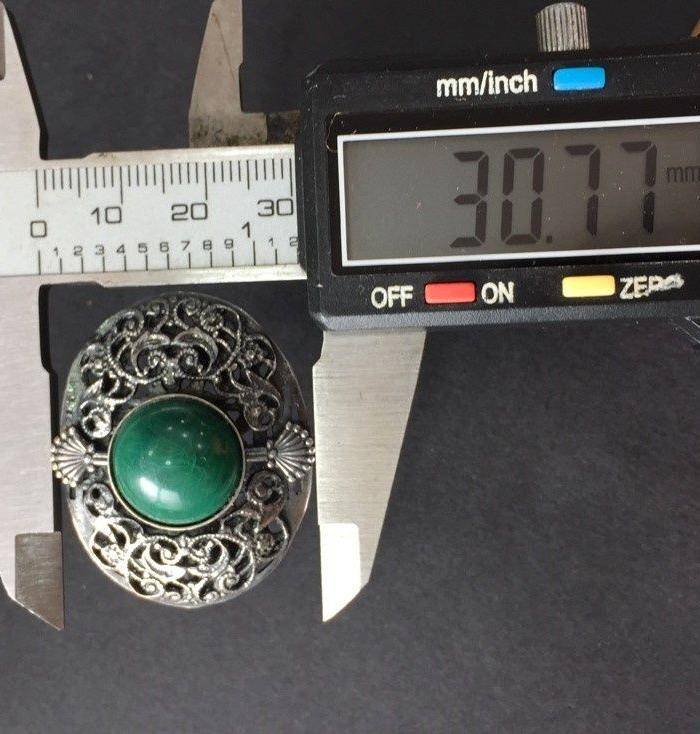 8026欧洲回流孔雀石银胸针图10