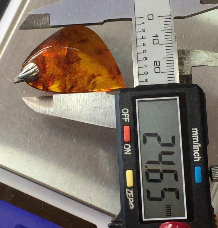 8029欧洲回馈血珀爆花坠子图11