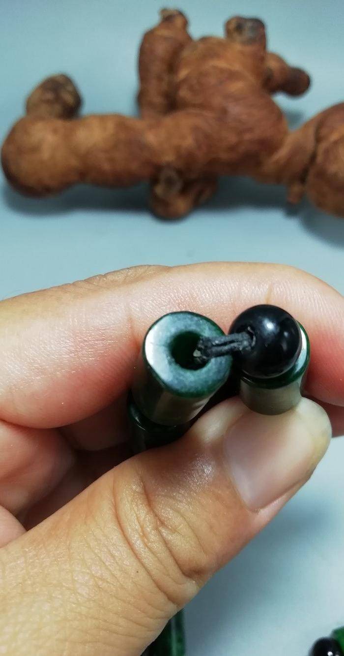 清 老坑甘青翡翠 桶珠 项链图9