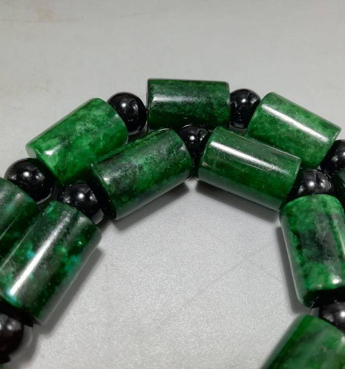 清 老坑甘青翡翠 桶珠 项链图8