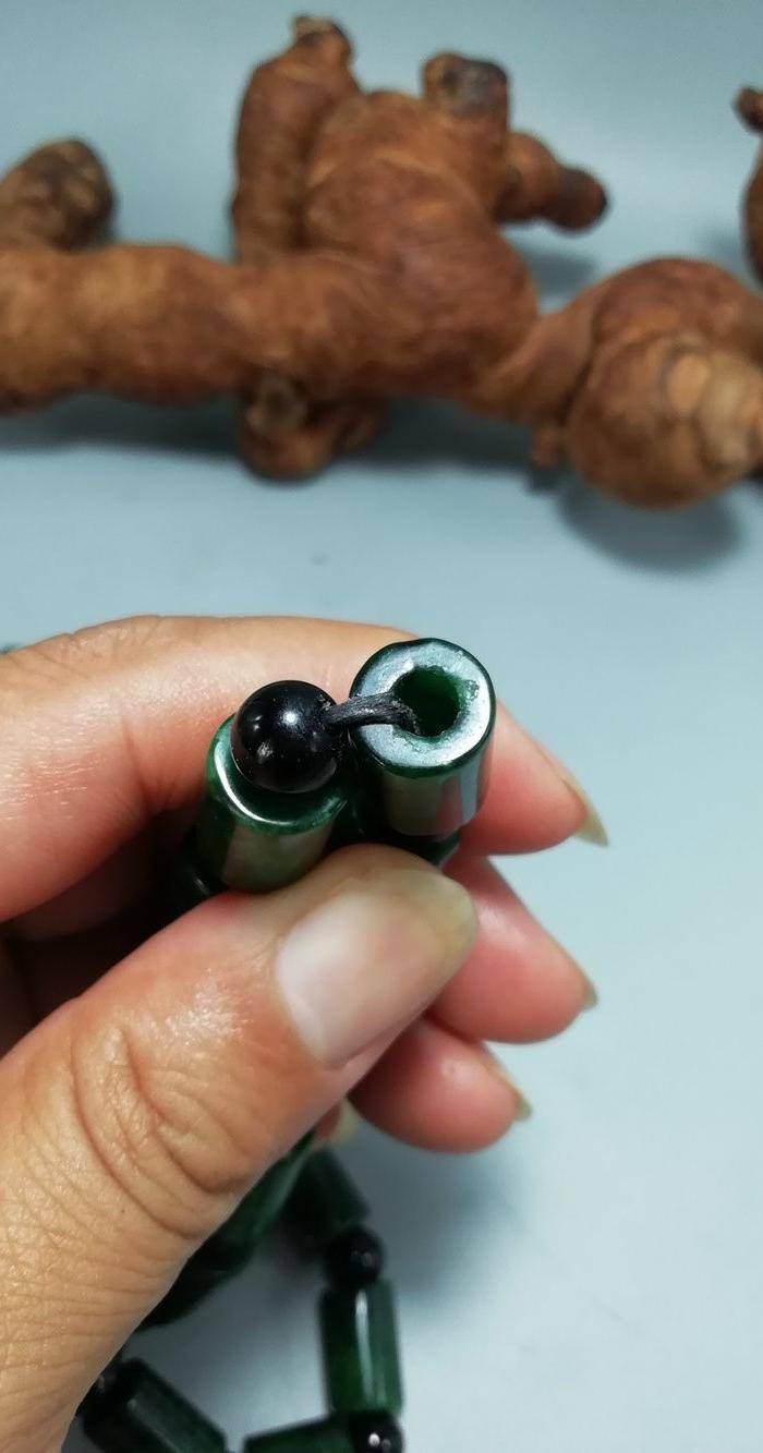 清 老坑甘青翡翠 桶珠 项链图5