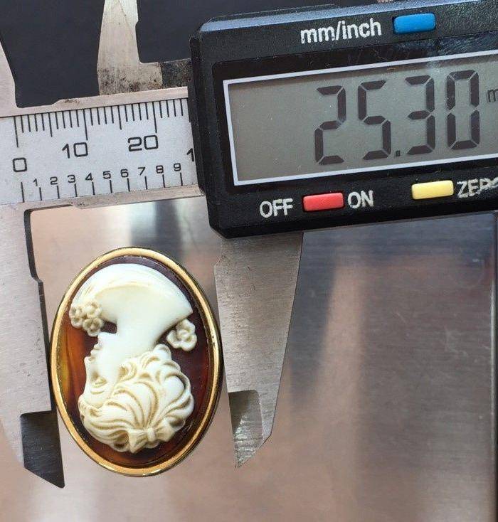 8035欧洲回流人物雕件胸针图10
